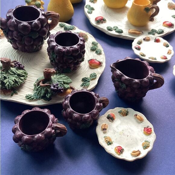 Vintage Miniature Harvest Fruit Tea Set - Picture 4 of 6